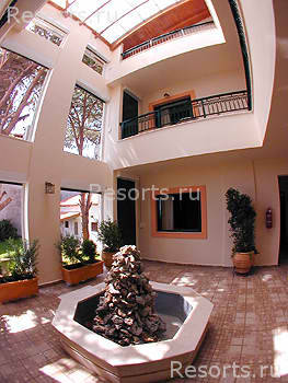 Andreolas Luxury Suites 4